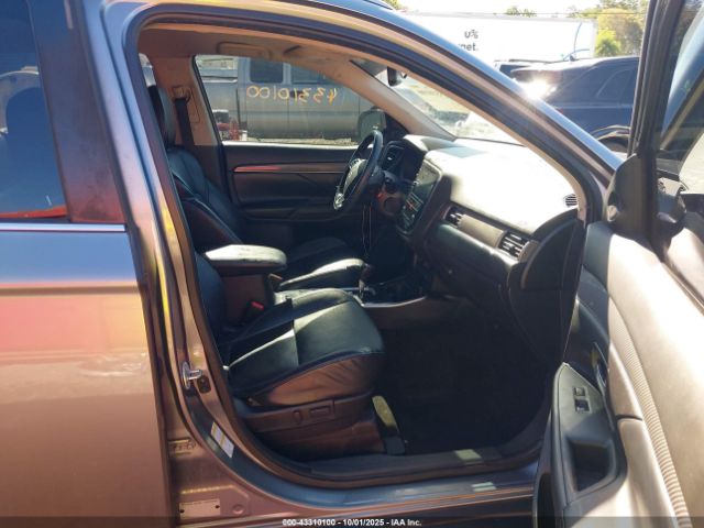 2019 MITSUBISHI OUTLANDER JA4AZ3A37KZ034840 Photo 4