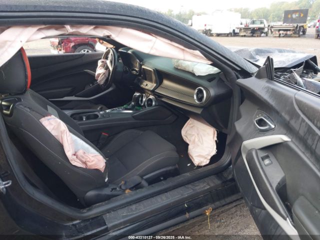 2020 CHEVROLET CAMARO 1G1FB1RS8L0119202 Photo 4