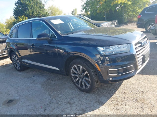 2018 AUDI Q7 WA1VAAF7XJD000170 Photo 0