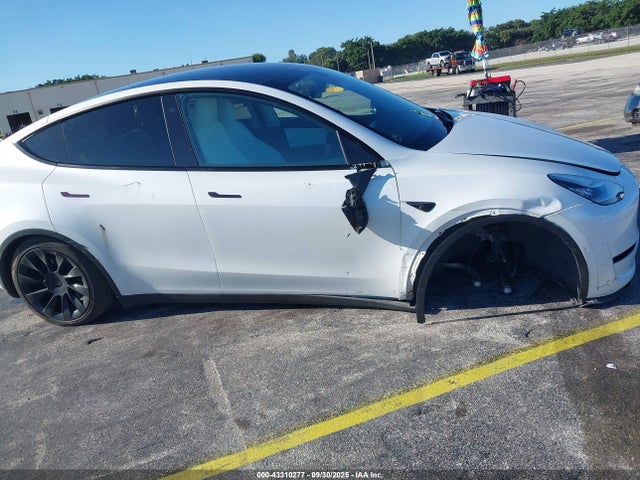 2022 TESLA MODEL Y 7SAYGAEEXNF468922 Photo 5