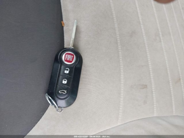 2014 FIAT 500L ZFBCFABH1EZ012569 Photo 10