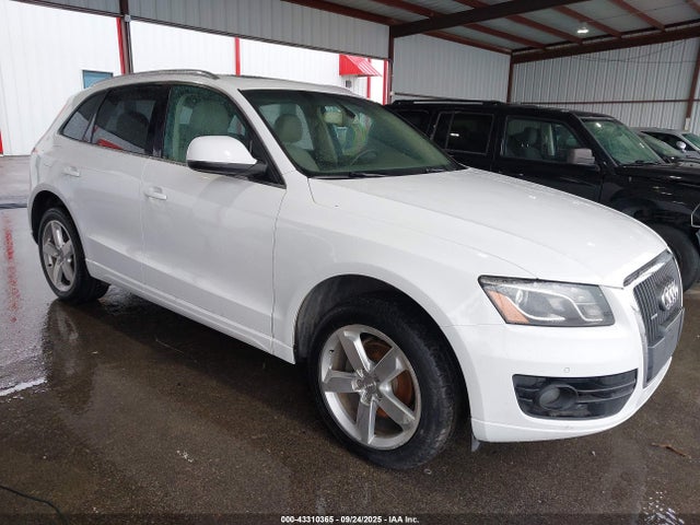 2011 AUDI Q5 WA1LFBFP3BA015322 Photo 0