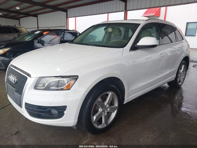 2011 AUDI Q5 WA1LFBFP3BA015322 Photo 1