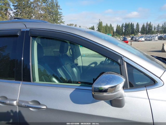 2C4RC1GGXJR185527 Chrysler 2018
