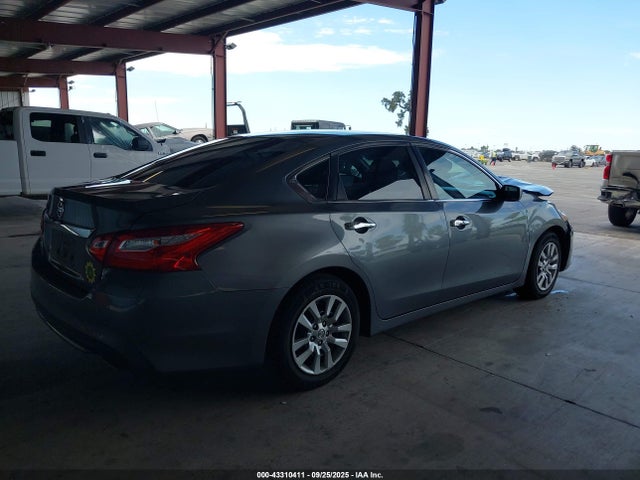 1N4AL3APXHN339720 Nissan 2017