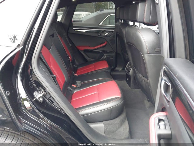 2018 PORSCHE MACAN WP1AA2A53JLB04892 Photo 7