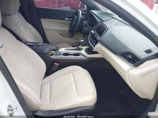 2024 CADILLAC CT4 1G6DF5RK4R0103780 Photo 4
