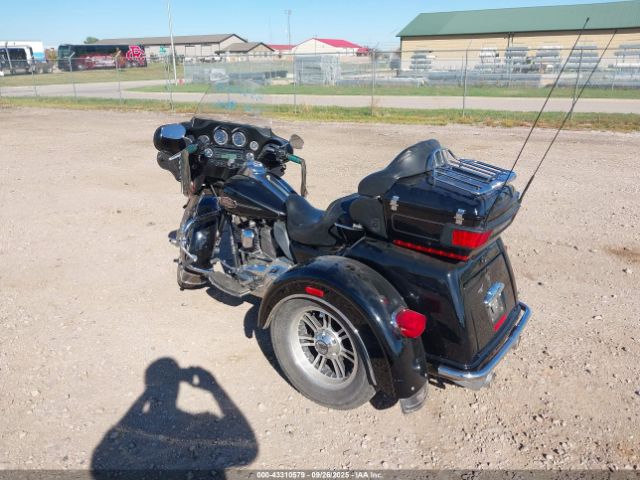 2009 HARLEY-DAVIDSON FLHTCUTG 1HD1MAM189Y852093 Photo 2