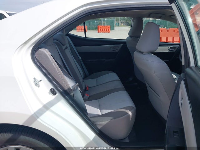 Toyota 2zr-fe 2018 5YFBURHE1JP777487 Image 8