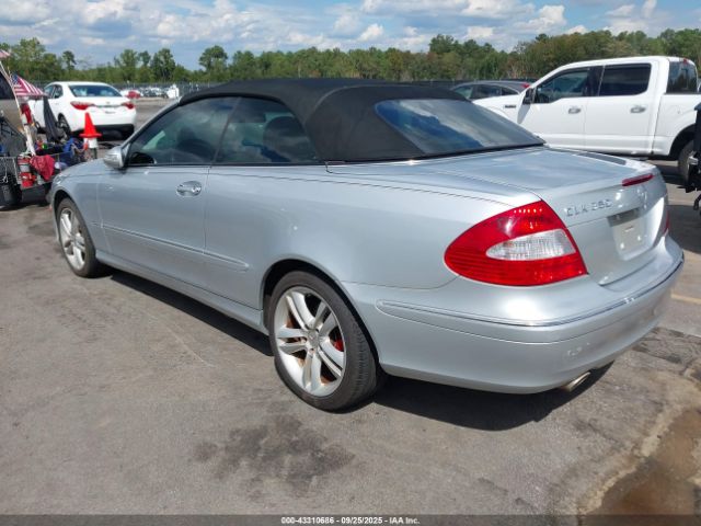 2006 MERCEDES-BENZ CLK 350 WDBTK56GX6T061774 Photo 2