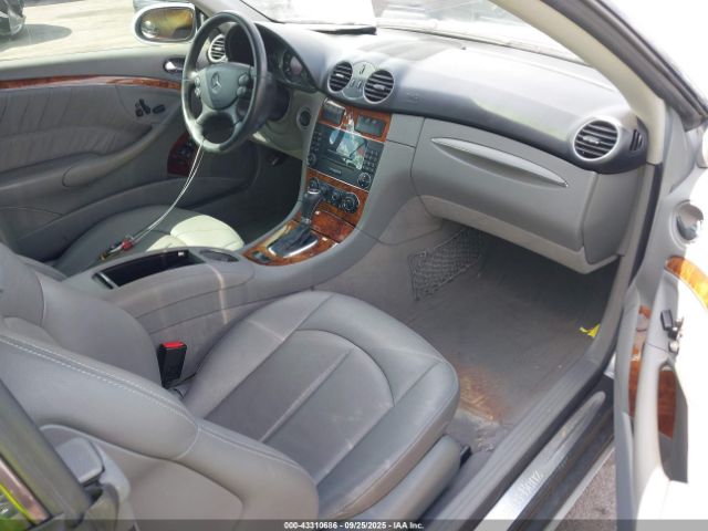 2006 MERCEDES-BENZ CLK 350 WDBTK56GX6T061774 Photo 4