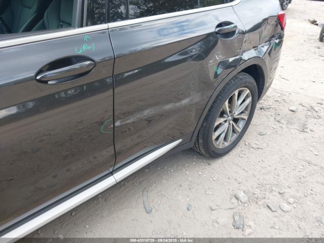 2019 BMW X4 5UXUJ3C55KLG54342 Photo 5