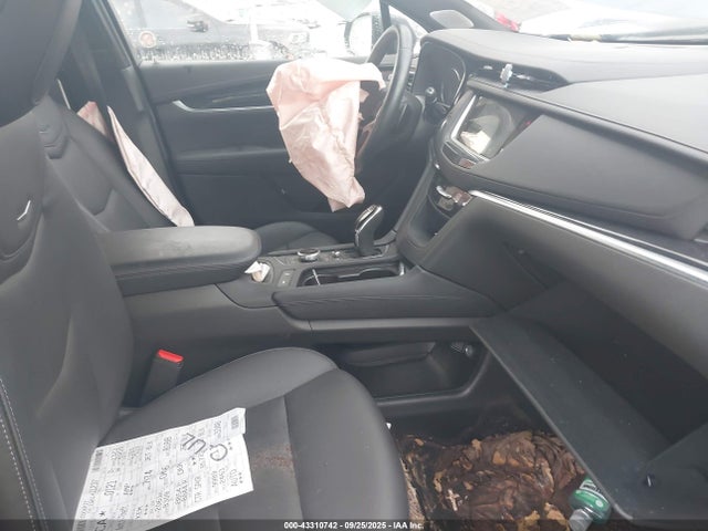 2025 CADILLAC XT5 1GYKNDRS6SZ137121 Photo 4