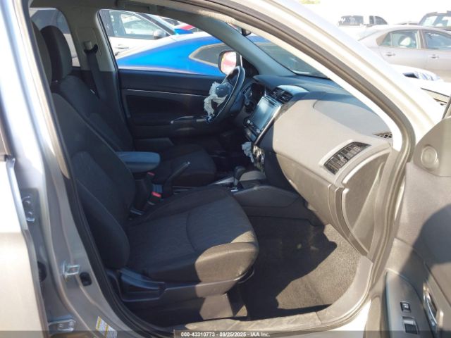 2021 MITSUBISHI OUTLANDER SPORT JA4APVAU4MU030836 Photo 4