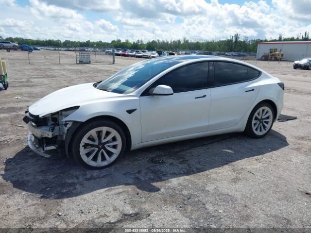 2022 TESLA MODEL 3 5YJ3E1EB7NF110423 Photo 1
