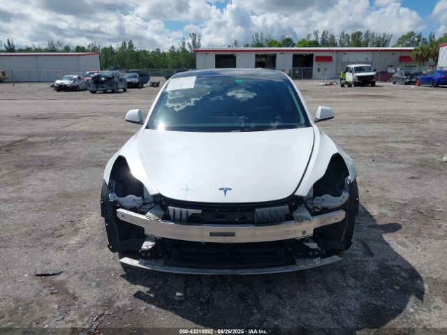2022 TESLA MODEL 3 5YJ3E1EB7NF110423 Photo 5