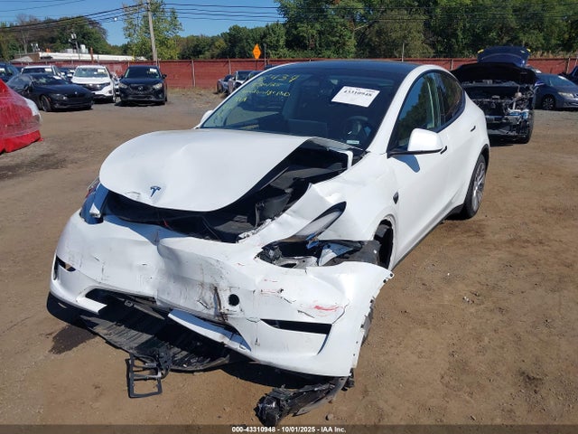 2023 TESLA MODEL Y 7SAYGDEE7PA096439 Photo 5