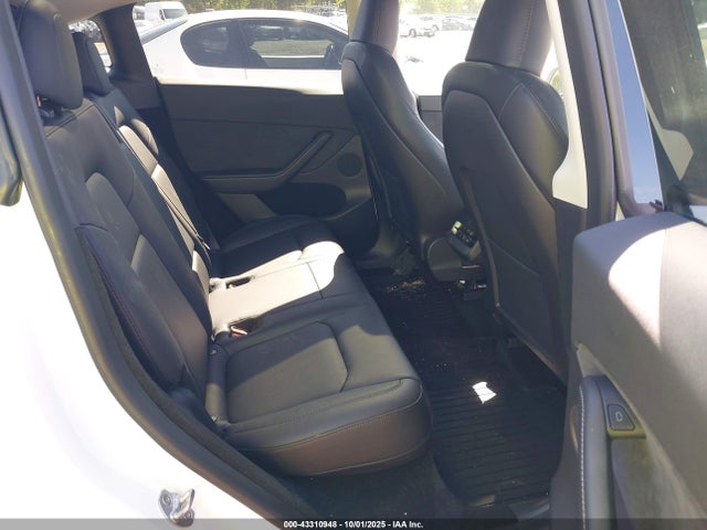 2023 TESLA MODEL Y 7SAYGDEE7PA096439 Photo 7