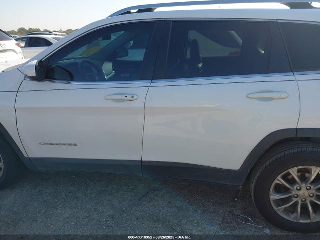 Jeep 2019 2019 1C4PJLLB8KD204115 Image 14