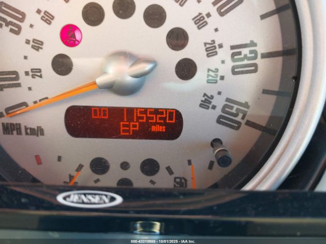 2005 MINI COOPER WMWRC33445TJ63574 Photo 6