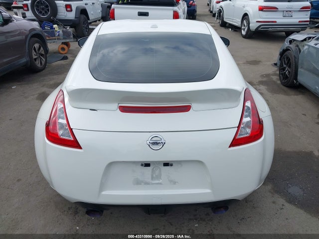 Nissan 370Z 2018 JN1AZ4EH2JM572264 Image 16
