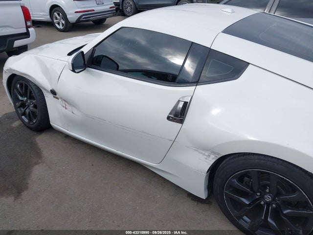 Nissan 370Z 2018 JN1AZ4EH2JM572264 Image 17