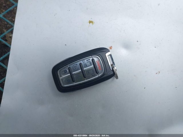 2019 CHRYSLER PACIFICA 2C4RC1BG3KR569657 Photo 10