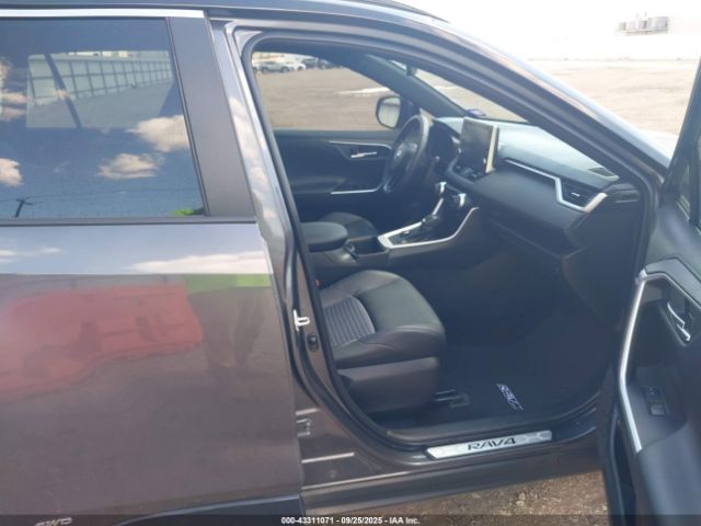 2022 TOYOTA RAV4 HYBRID 2T3E6RFV5NW036992 Photo 4