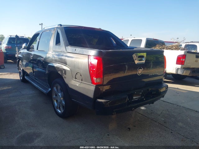 2003 CADILLAC ESCALADE EXT 3GYEK63N23G141107 Photo 2