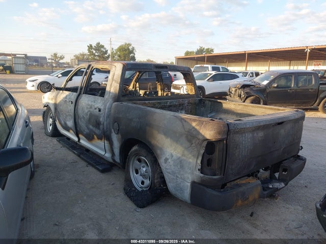 Aukcja sprzedaży 2022 Ram 1500 Classic Tradesman  4x4 5'7 Box, vin: 3C6RR7KG9NG375542, numer aukcji: 43311095