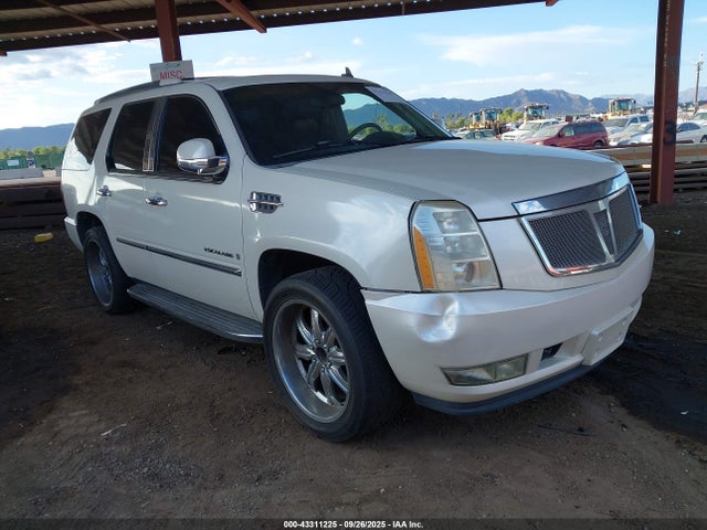 2008 CADILLAC ESCALADE 1GYEC63808R114602 Photo 0
