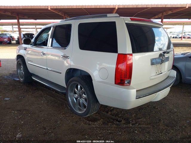 2008 CADILLAC ESCALADE 1GYEC63808R114602 Photo 2