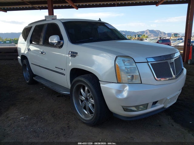 2008 CADILLAC ESCALADE 1GYEC63808R114602 Photo 5