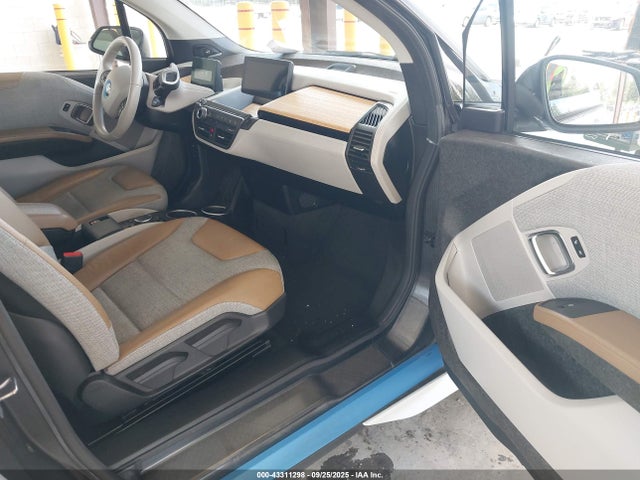 WBY1Z4C53GV506944 BMW 2016