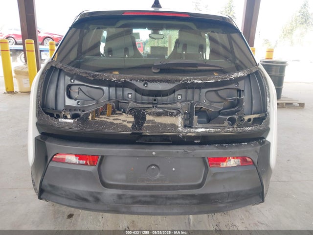 WBY1Z4C53GV506944 BMW 2016