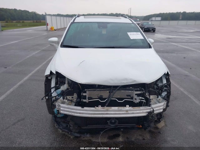Продажа на аукционе авто 2019 Chrysler Pacifica 35th Anniversary Touring L Plus, vin: 2C4RC1EG7KR746254, номер лота: 43311304