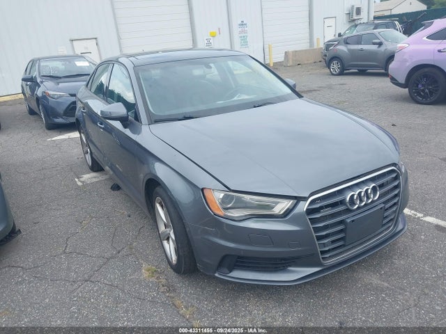 2016 AUDI A3 WAUB8GFF9G1110455 Photo 0