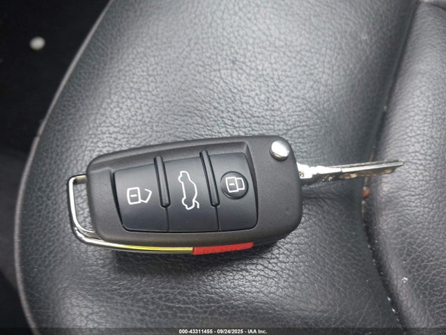 2016 AUDI A3 WAUB8GFF9G1110455 Photo 10