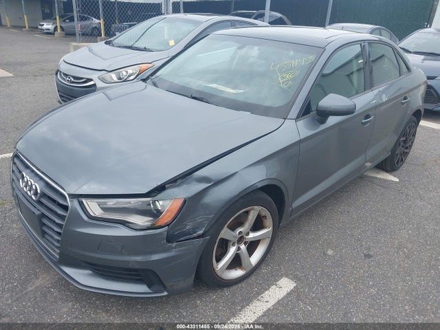 2016 AUDI A3 WAUB8GFF9G1110455 Photo 1