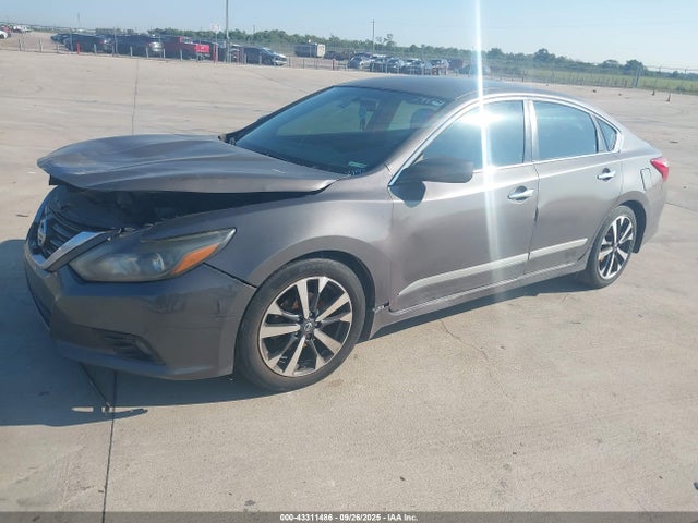 Nissan 2016 2016 1N4AL3AP1GC283192 Image 2