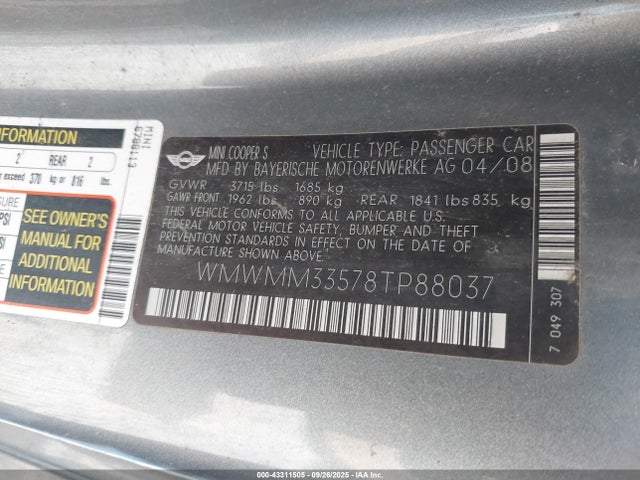 2008 MINI COOPER S CLUBMAN WMWMM33578TP88037 Photo 8