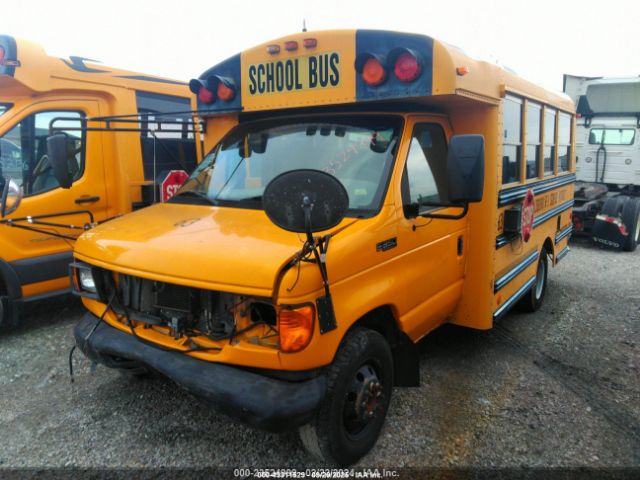 2003 FORD E-350 CUTAWAY 1FDWE35F53HB85867 Photo 1