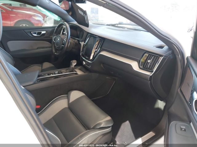 2020 VOLVO S60 7JR102FM8LG073060 Photo 4