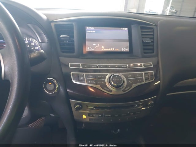 Infiniti 2014 2014 5N1CL0MN8EC518238 Image 15