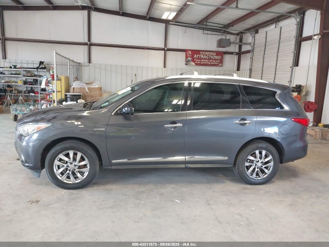 Infiniti 2014 2014 5N1CL0MN8EC518238 Image 17