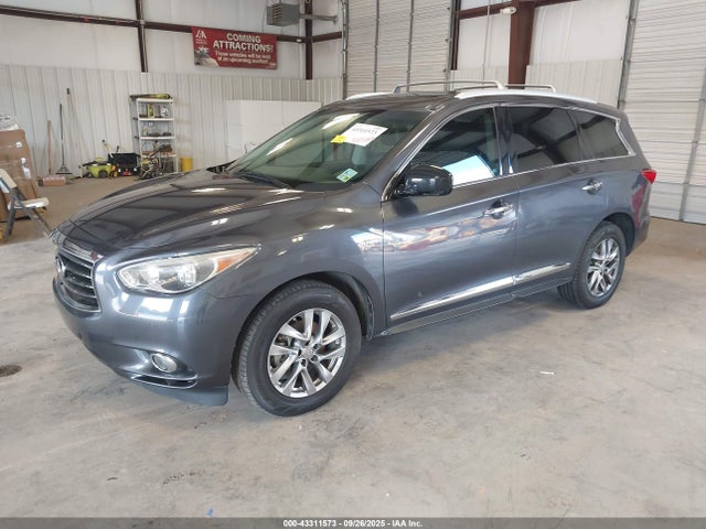 Infiniti 2014 2014 5N1CL0MN8EC518238 Image 2