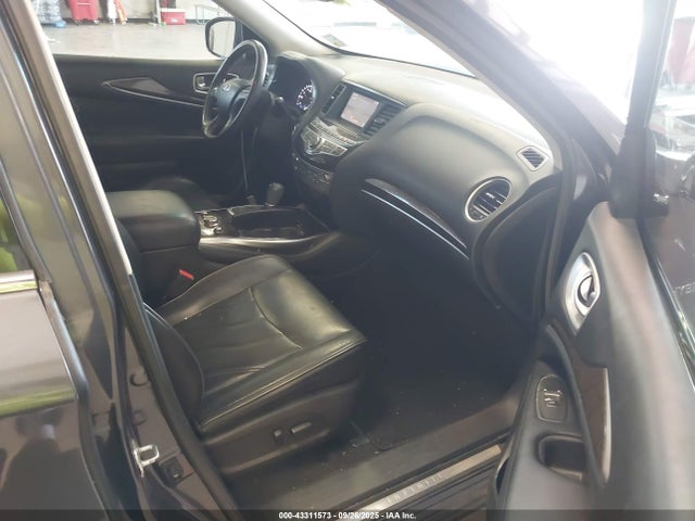 Infiniti 2014 2014 5N1CL0MN8EC518238 Image 5