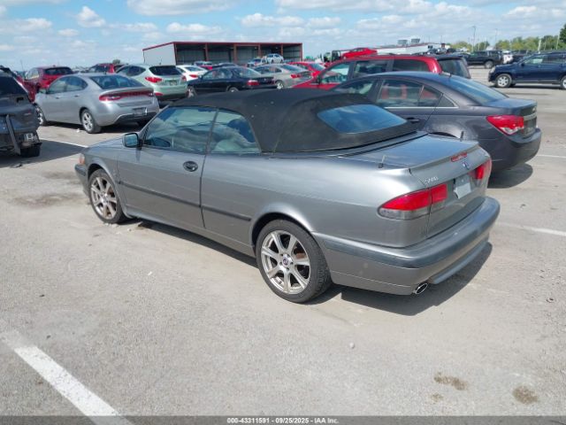 2003 SAAB 9-3 YS3DF78K737012844 Photo 2