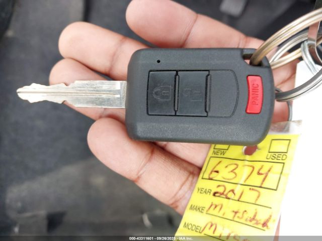 2017 MITSUBISHI MIRAGE G4 ML32F3FJ8HHF05375 Photo 10