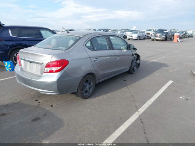 2017 MITSUBISHI MIRAGE G4 ML32F3FJ8HHF05375 Photo 3